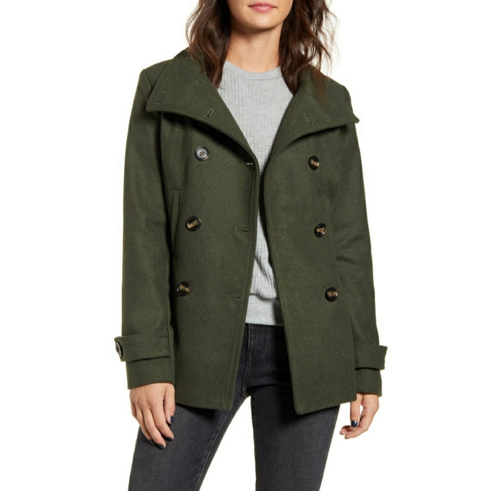 Thread and Supply Peacoat in Olive